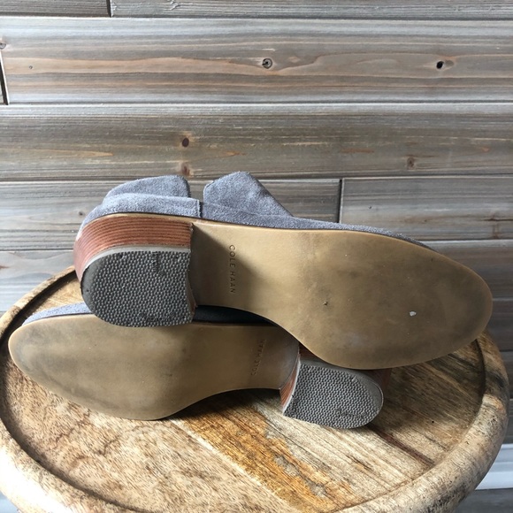 Cole Haan Gray suede cut-in bootie size 8 - Picture 7 of 8